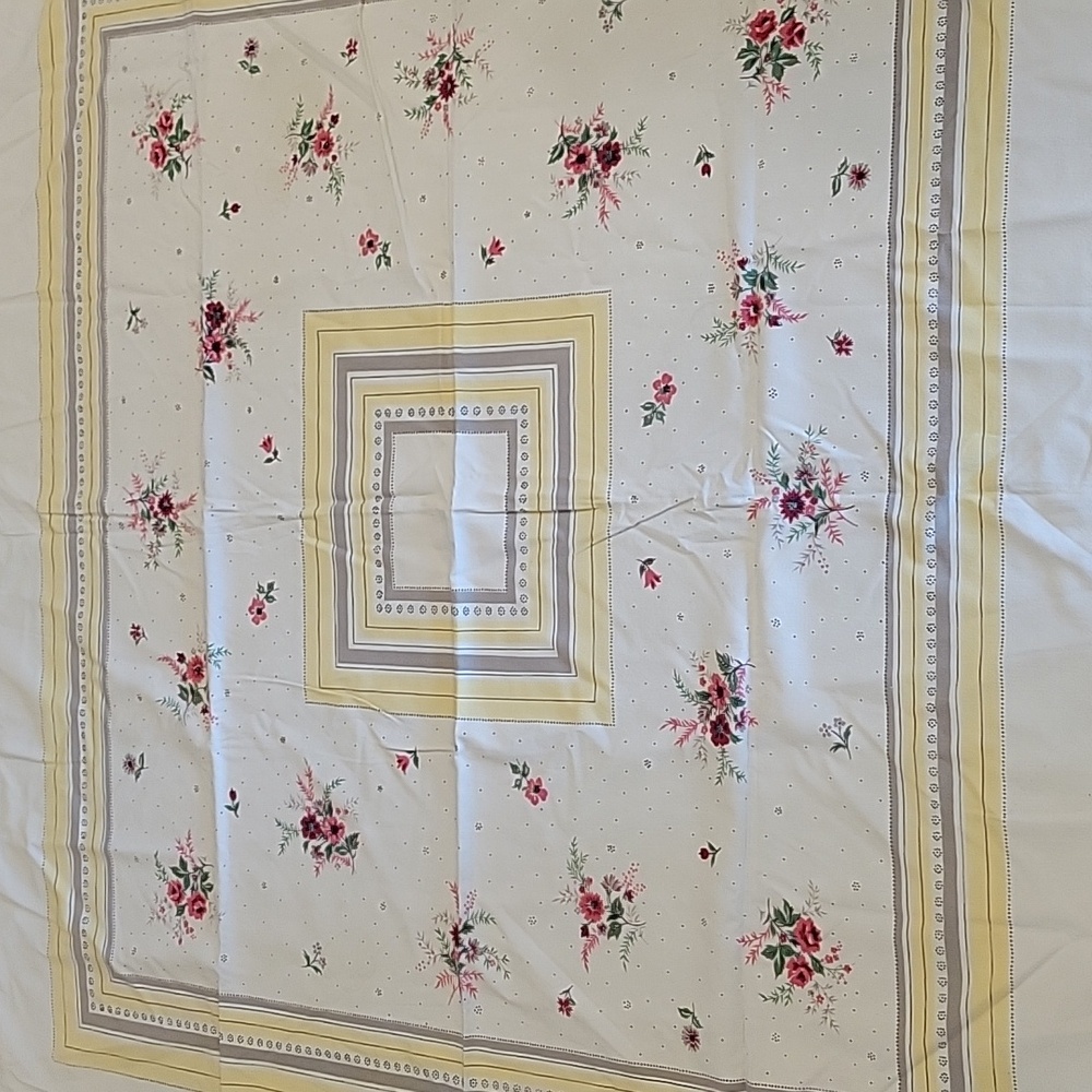 Vintage Floral Square Tablecloth with Yellow and Pink Rose Accents - Picture 6 of 12